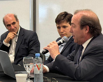 Aunque se mantiene en niveles bajos, vuelve a crecer la confianza en la Justicia entre los argentinos 